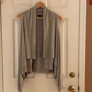 Theory, Size Small, Sleeveless Gray tiered sweater